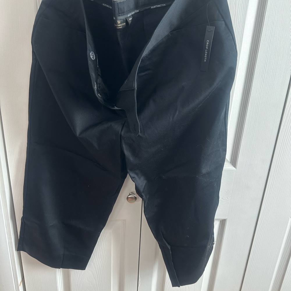 Worthington Black Modern Fit Pants